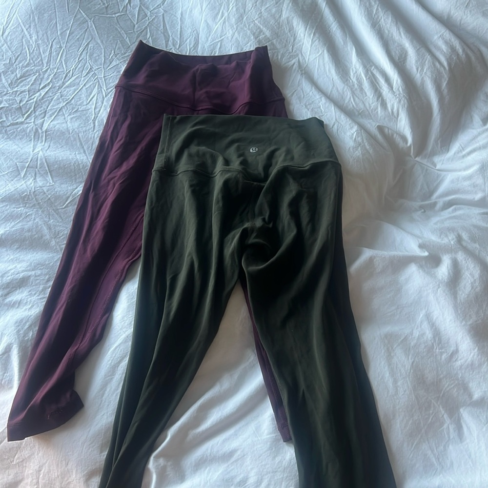 Crop leggings. Hits at calf if you are tall!